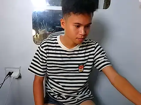 Asiantwink21 online show from September 2025 07:42:01 PM