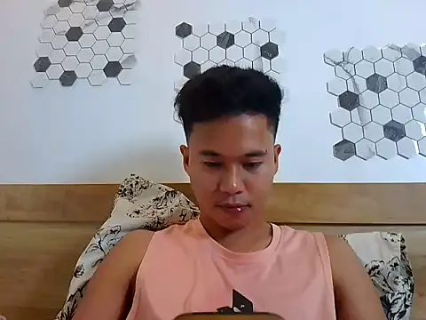 Asiantwink21 online show from September 2025 04:58:01 PM