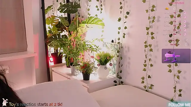 CarlyMilton online show from April 2026 09:38:02 PM