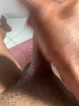 s1437jdjjddjjshbx online show from January 2025 09:52:02 PM