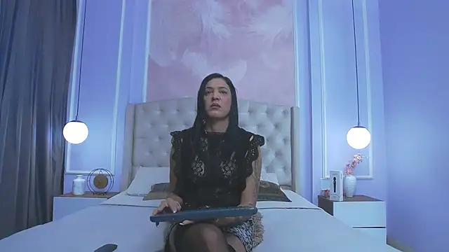 Snapshot of JoannaCox chatting on December 2025 08:06:02 PM JoannaCox online show from December 2025 08:06:02 PM