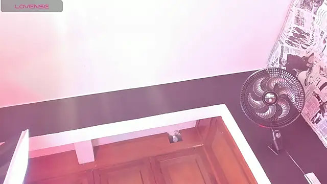 hot milkbitch online show from November 2025 02:23:02 AM