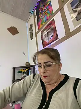 Snapshot of PaulinaSanders_X chatting on July 2026 12:33:01 AM PaulinaSanders X online show from July 2026 12:33:01 AM