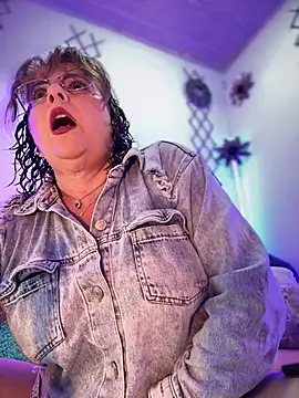 PaulinaSanders X online show from February 2026 02:30:01 AM