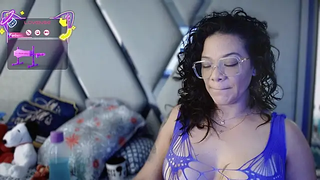 paula daniela1 online show from October 2025 09:37:01 PM
