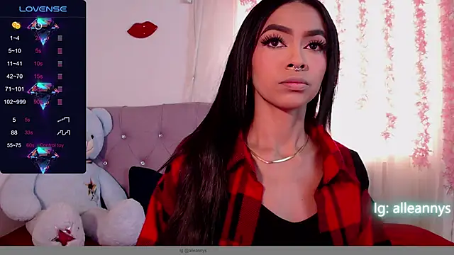 Snapshot of Alleanys_Cristal chatting on March 2025 02:12:02 PM Alleanys Cristal online show from March 2025 02:12:02 PM