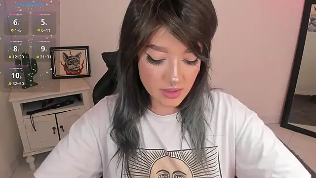 kat apple online show from November 2025 05:17:02 PM