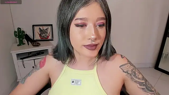 kat apple online show from November 2025 07:40:01 PM