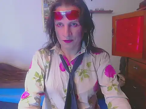 LorenJade online show from January 2026 06:28:01 AM