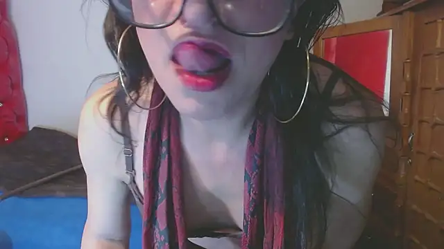 LorenJade online show from March 2026 07:52:01 AM