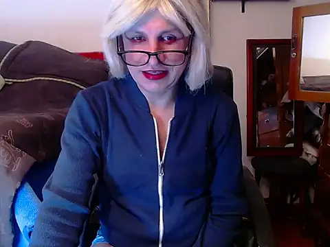 LorenJade online show from April 2026 10:01:01 AM