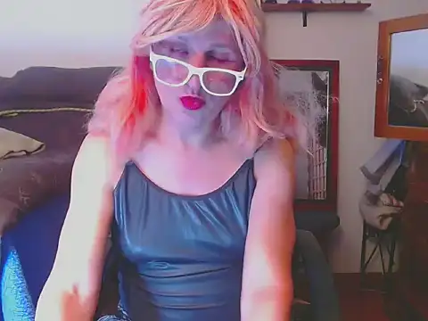 LorenJade online show from May 2026 07:43:01 AM