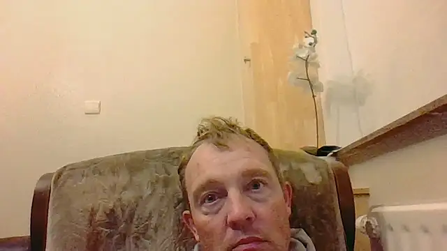 Snapshot of bertolini chatting on September 2025 08:37:02 PM bertolini online show from September 2025 08:37:02 PM