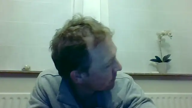bertolini online show from March 2026 09:25:01 PM