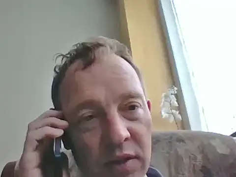 Snapshot of bertolini chatting on March 2025 08:19:01 AM bertolini online show from March 2025 08:19:01 AM