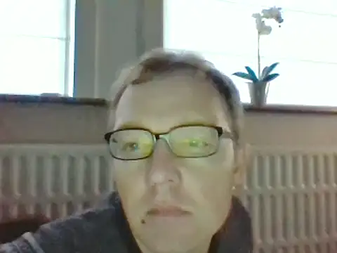 Snapshot of bertolini chatting on January 2025 03:34:02 PM bertolini online show from January 2025 03:34:02 PM
