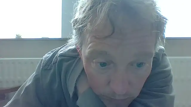 bertolini online show from May 2026 01:01:01 PM