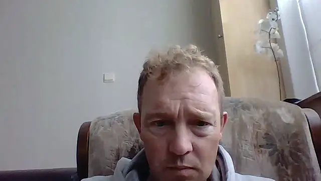 Snapshot of bertolini chatting on September 2025 01:11:02 PM bertolini online show from September 2025 01:11:02 PM