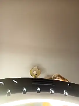    Midnight    online show from November 2025 08:13:02 PM