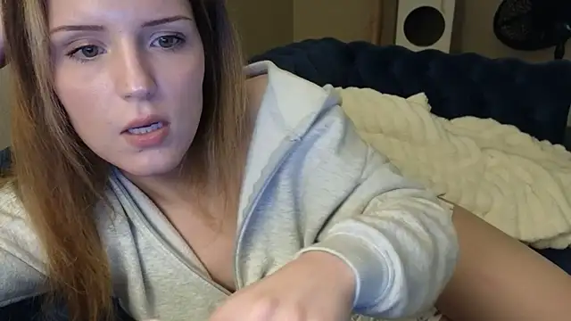 sexylilly69 online show from April 2026 04:30:01 AM