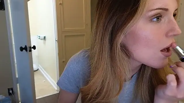 sexylilly69 online show from April 2026 11:34:02 PM