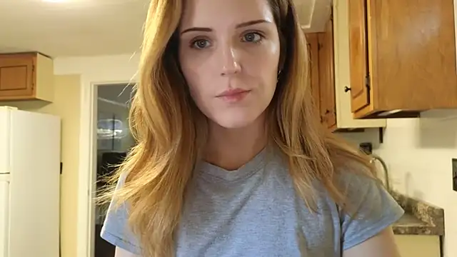 sexylilly69 online show from April 2026 10:28:01 PM