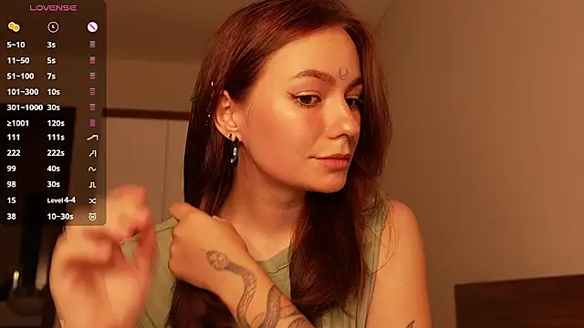 girl with snaketatto0 online show from March 2026 03:08:02 AM