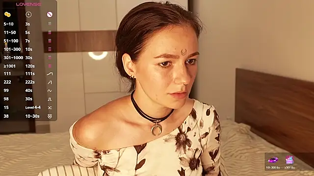 girl with snaketatto0 online show from June 2026 02:05:02 AM