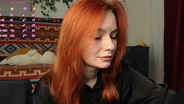 girl with snaketatto0 online show from December 2025 02:46:02 AM