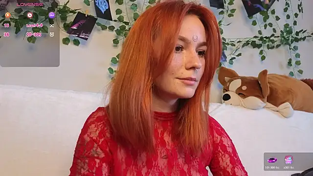 girl with snaketatto0 online show from October 2025 03:31:02 AM