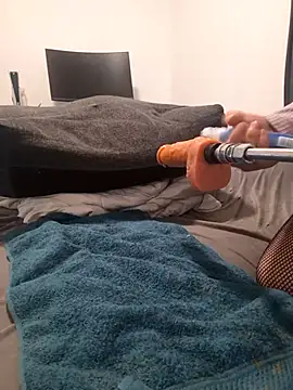 aprilexx online show from February 2026 06:38:02 PM