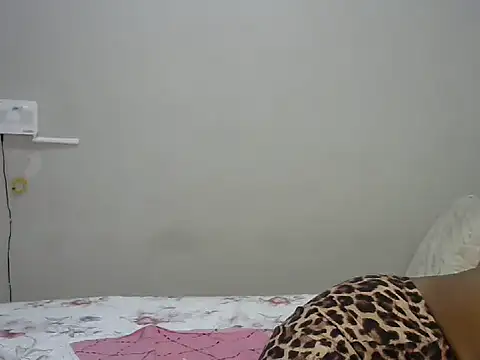 Snapshot of Cariepink chatting on February 2026 08:47:02 AM Cariepink online show from February 2026 08:47:02 AM