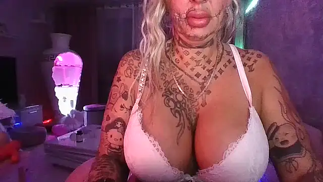 Jeanny Bln online show from September 2025 02:58:01 AM