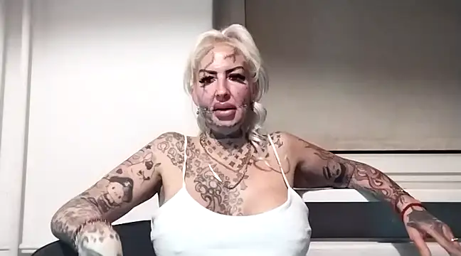 Jeanny Bln online show from January 2025 06:46:01 PM