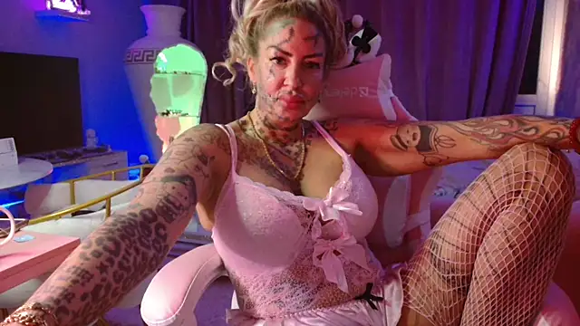 Jeanny Bln online show from December 2025 05:26:02 PM