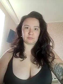 AlexaLexie online show from November 2025 08:51:01 AM