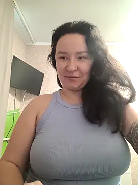 AlexaLexie online show from November 2025 09:35:01 AM