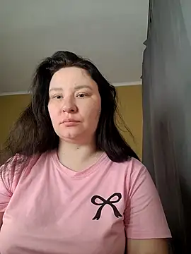 AlexaLexie online show from April 2026 07:43:02 AM