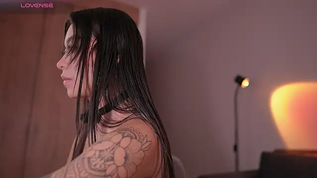 GigiLee  online show from February 2026 12:07:02 AM