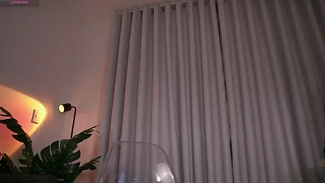 GigiLee  online show from November 2025 02:26:01 AM