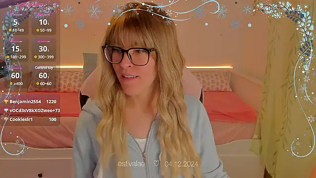 estivalae online show from December 2024 04:21:01 PM
