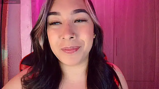 leahtemptation3 online show from February 2026 06:25:01 AM