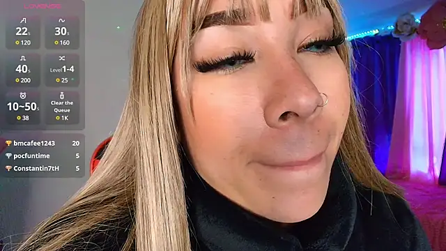 leahtemptation3 online show from February 2025 02:38:01 PM