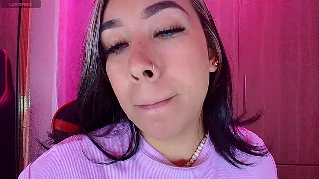 leahtemptation3 online show from March 2026 08:36:02 AM