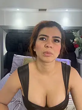 Arianna Jones1 online show from March 2026 08:22:01 PM