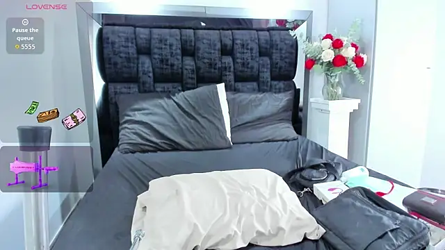 Arianna Jones1 online show from February 2026 07:24:01 PM