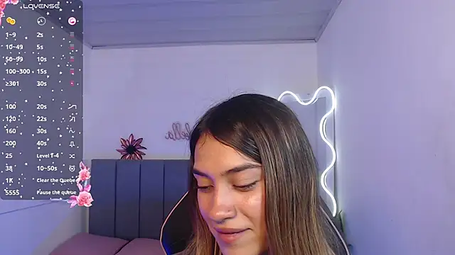 Jenner tay online show from June 2026 03:06:02 AM