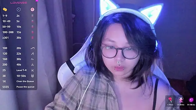 maydaykimmy online show from April 2026 08:46:02 PM