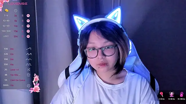 Snapshot of maydaykimmy chatting on October 2025 02:45:02 AM maydaykimmy online show from October 2025 02:45:02 AM