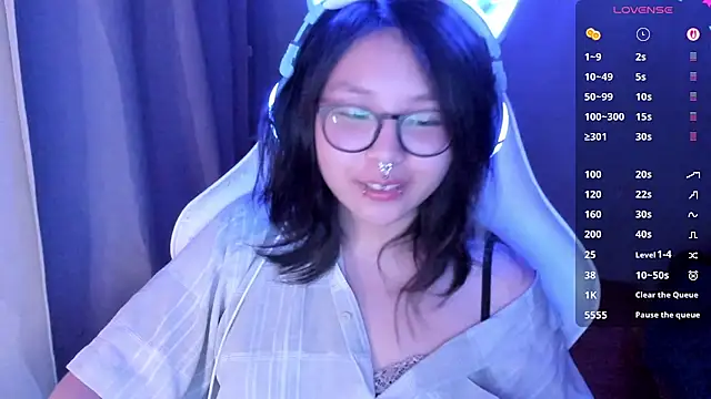 maydaykimmy online show from June 2026 10:52:01 PM